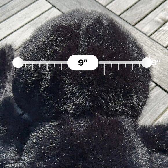 Cynthia Rowley Spider Shaped Black Pillow Halloween Faux Fur Decor 9"X 17" Plush - Picture 16 of 16